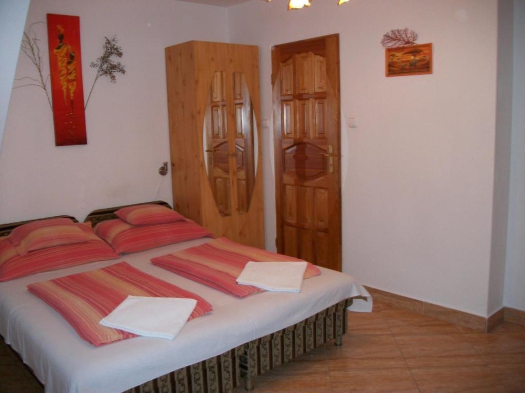 Szamoca Vendeghaz Hotel Miskolc Room photo