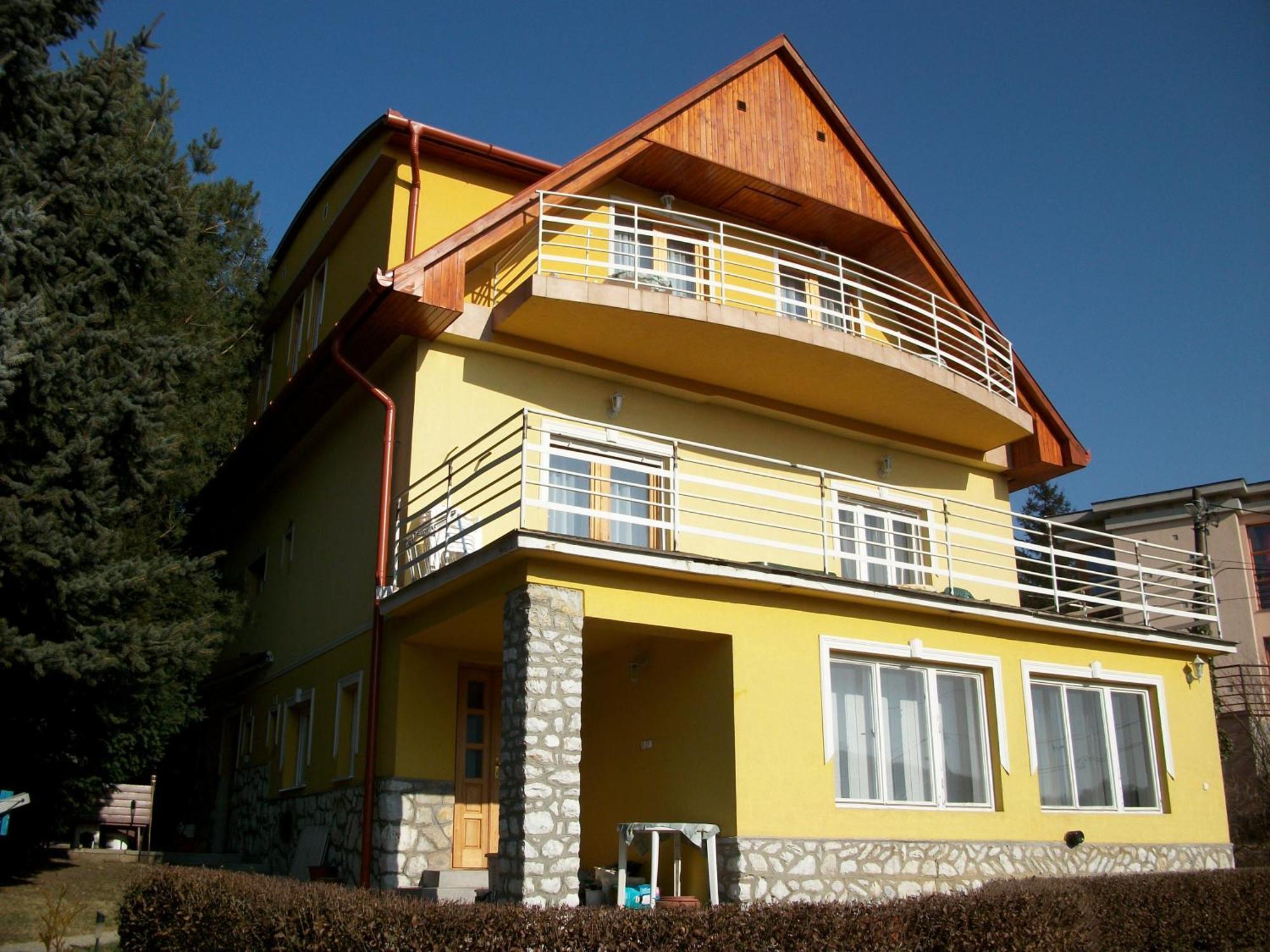 Szamoca Vendeghaz Hotel Miskolc Exterior photo